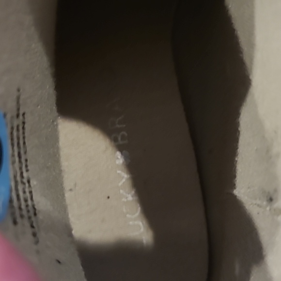 Lucky Brand ankle boots size 6. - Picture 3 of 8